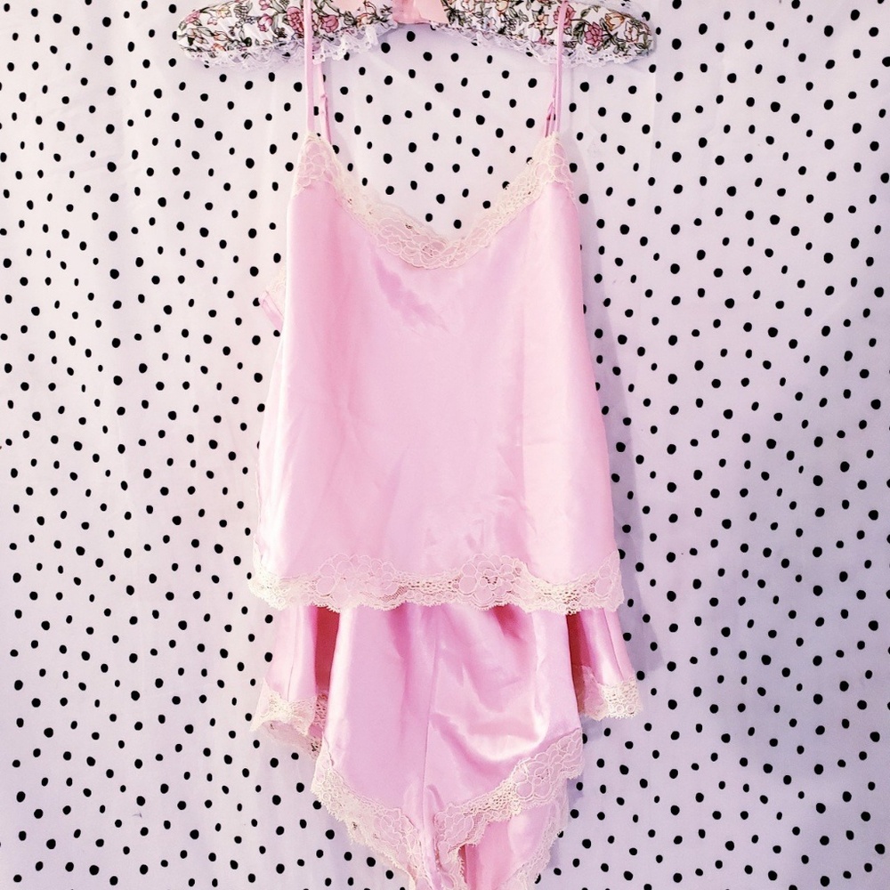 Victoria's Secret Pink/Cream Set